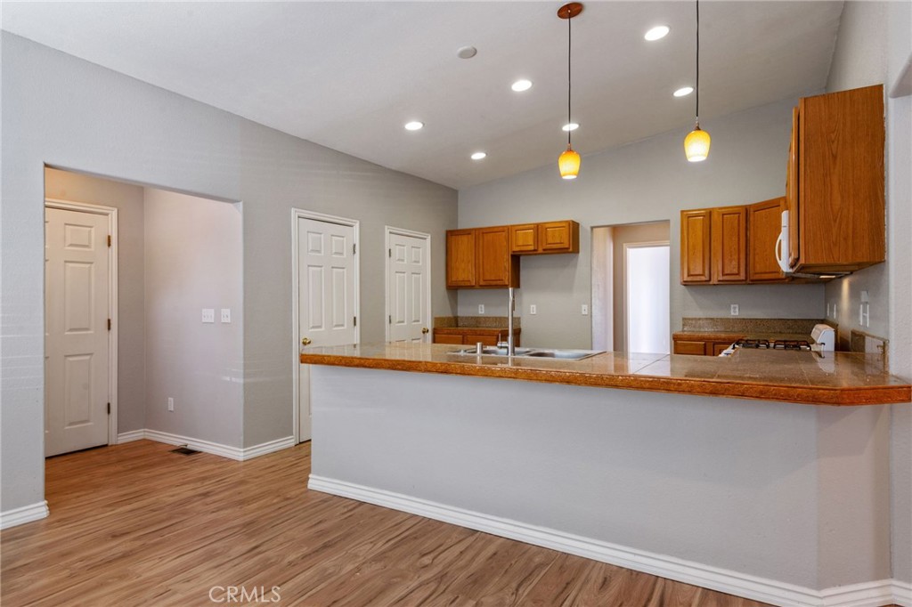 765 W Big Bear Boulevard Property Photo 7