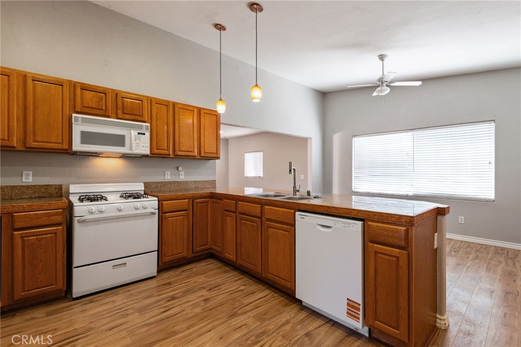 765 W Big Bear Boulevard Property Photo 8