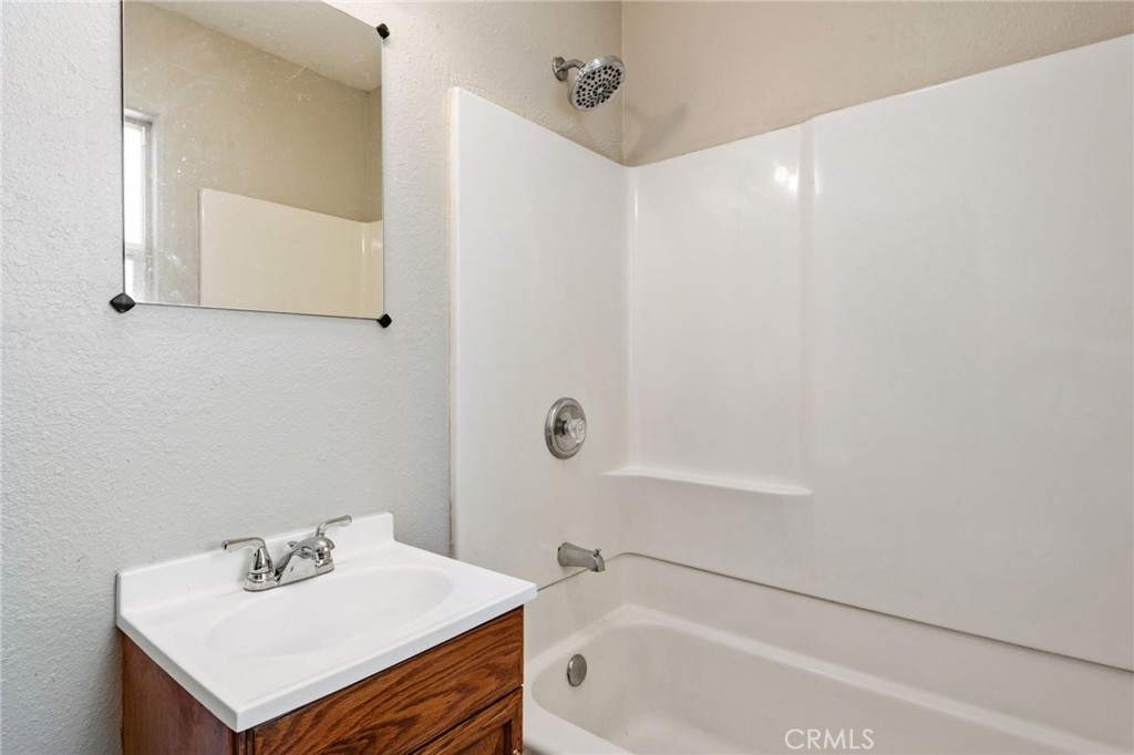765 W Big Bear Boulevard Property Photo 12