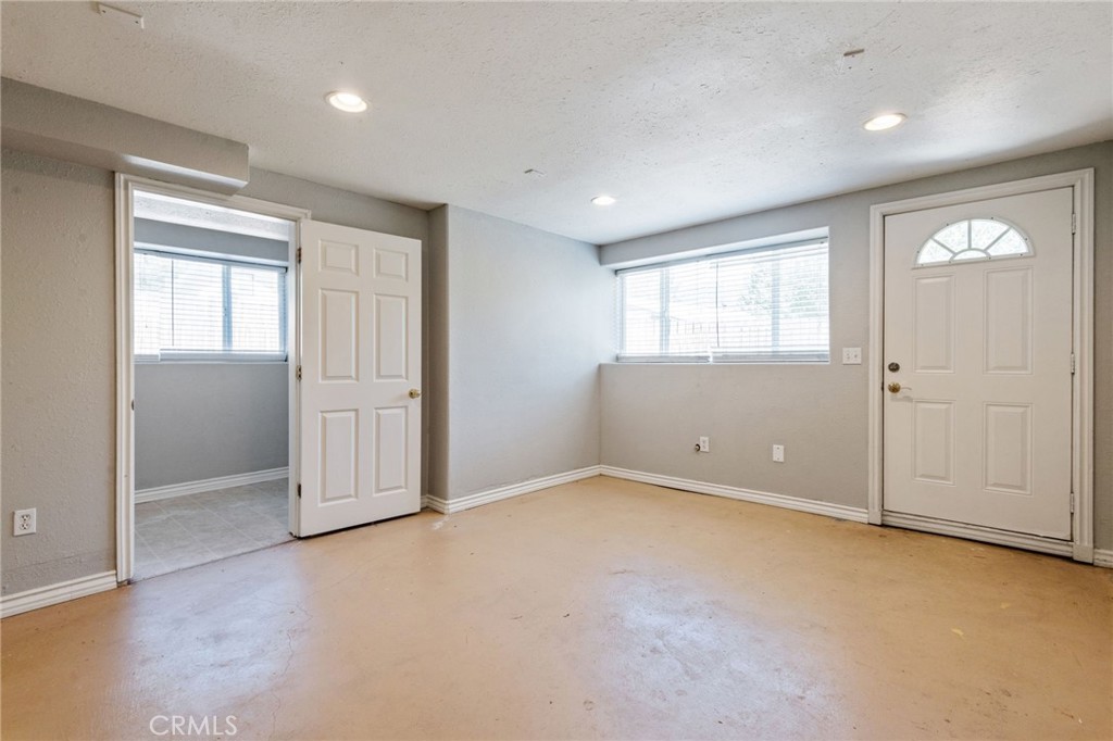 765 W Big Bear Boulevard Property Photo 28