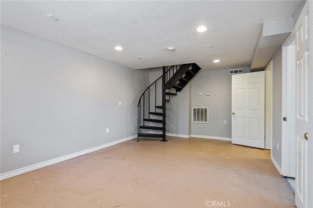 765 W Big Bear Boulevard Property Photo 30