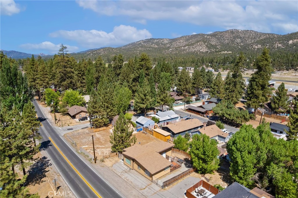 765 W Big Bear Boulevard Property Photo 38