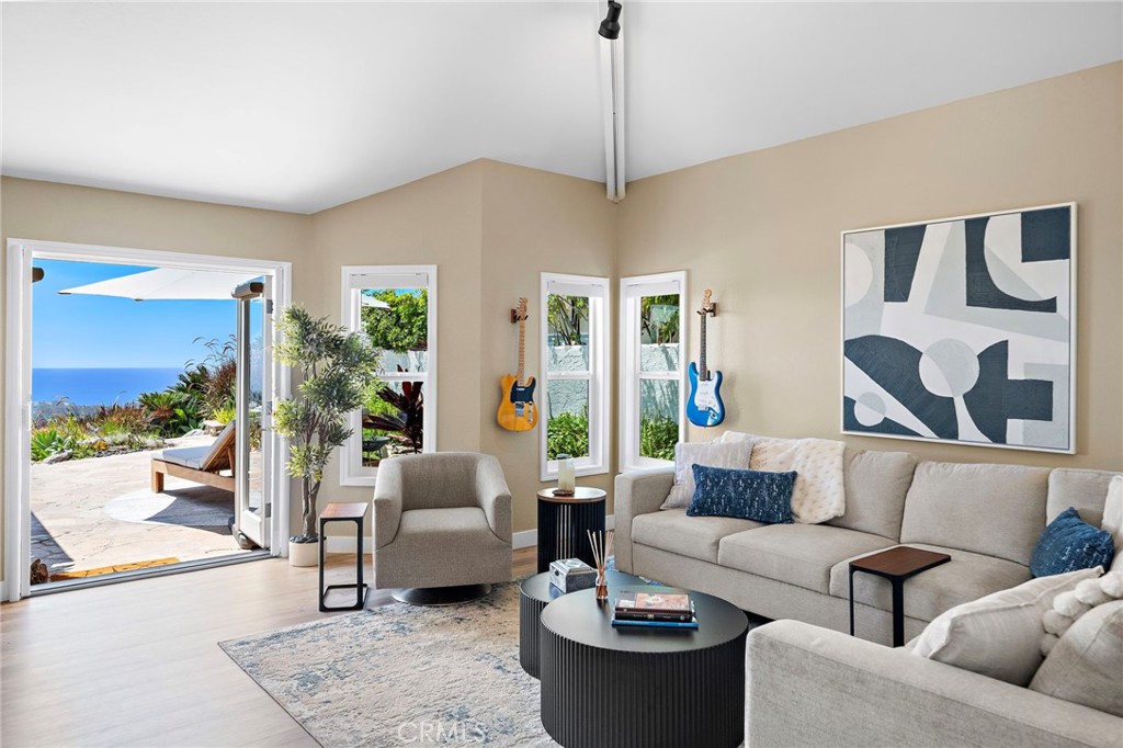 306 Via Colibri Property Photo 11