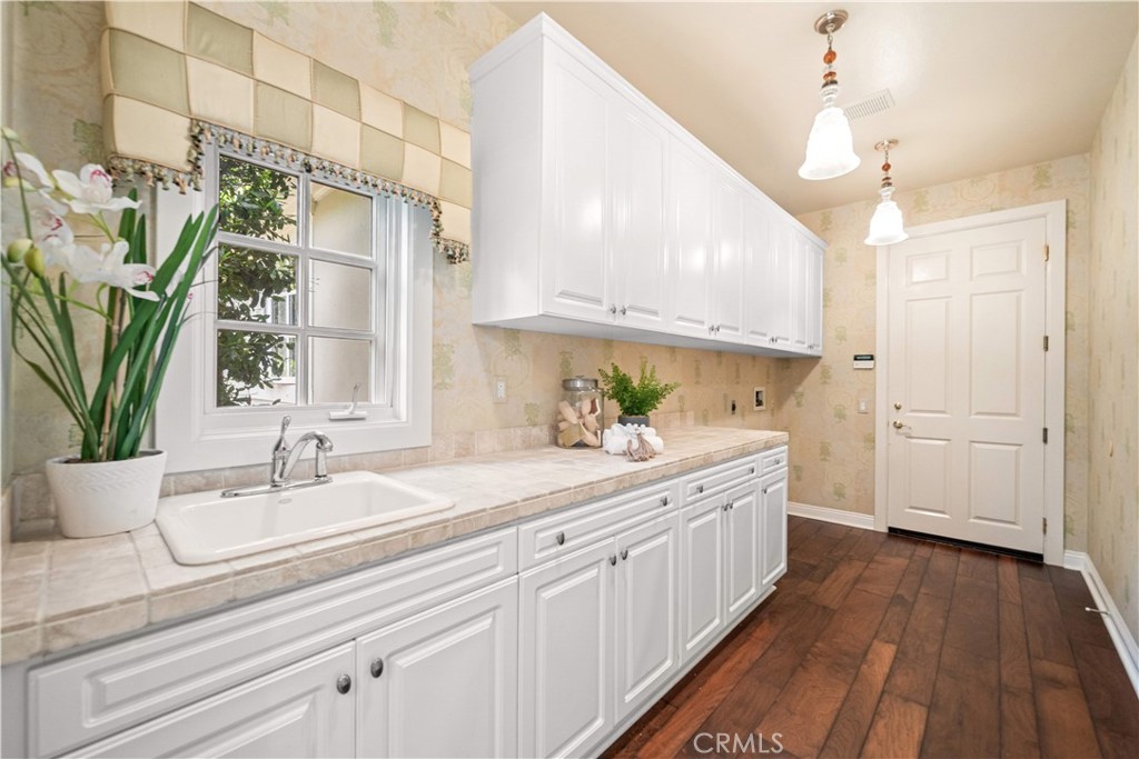 11 Devonwood Property Photo 45