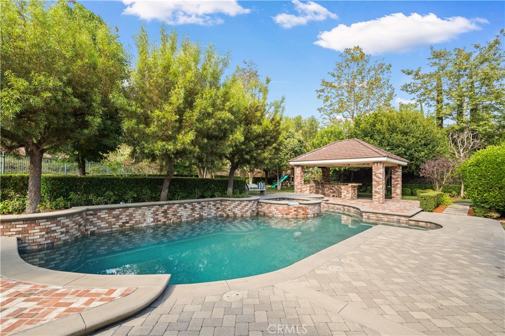 11 Devonwood Property Photo 55