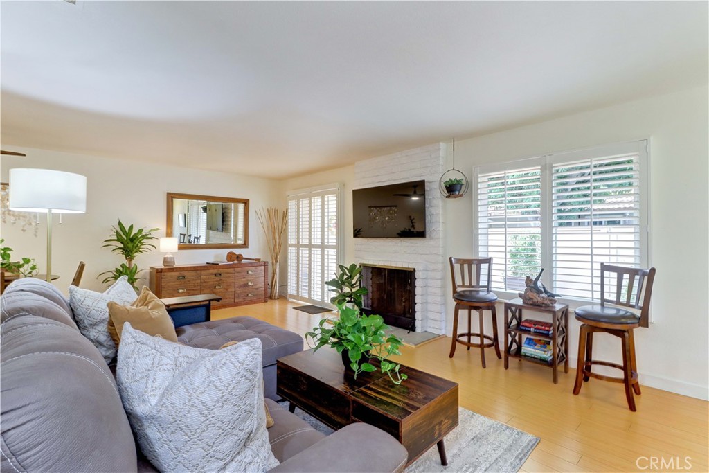 3081 Via Serena S C Property Photo 4