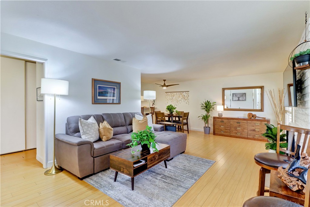 3081 Via Serena S C Property Photo 5