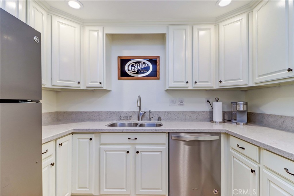 3081 Via Serena S C Property Photo 15