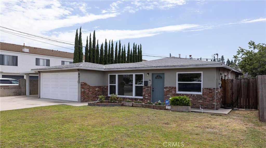 8022 Artesia Property Photo 1