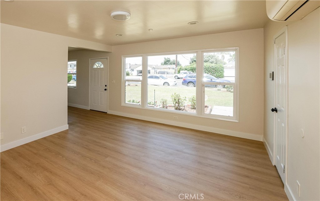 8022 Artesia Property Photo 8