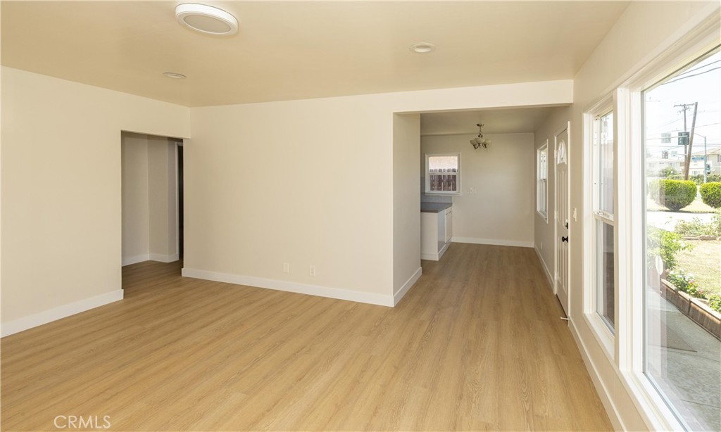 8022 Artesia Property Photo 9