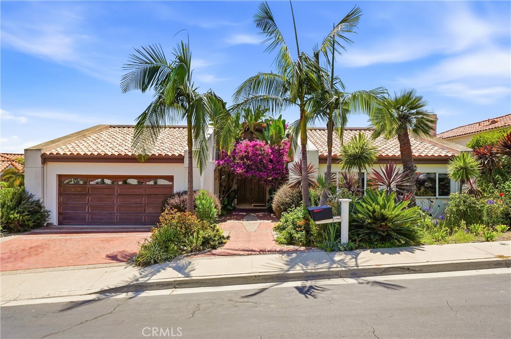 7 Campanilla Property Photo 1