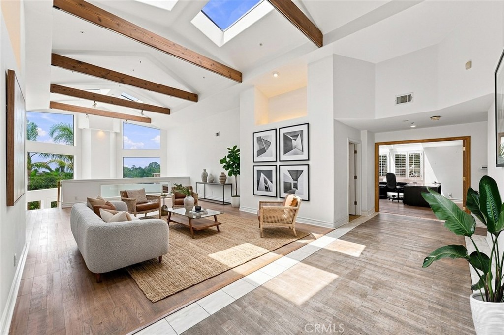 7 Campanilla Property Photo 6