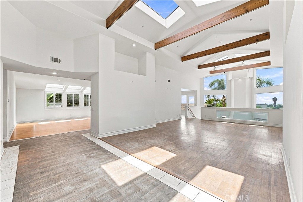 7 Campanilla Property Photo 9