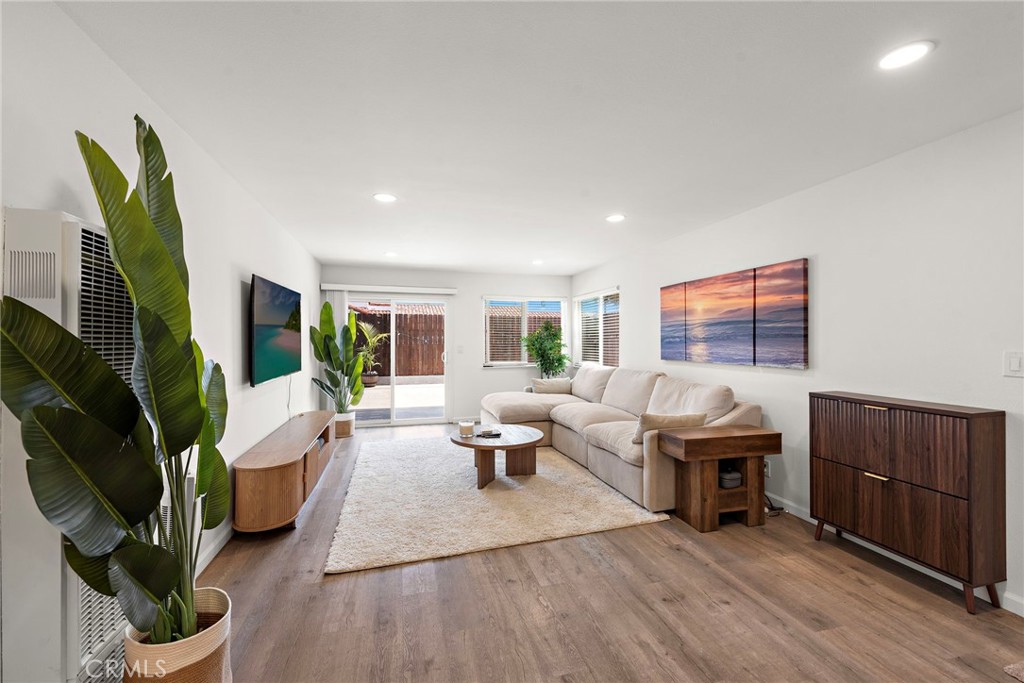129 Avenida Serra Property Photo 11