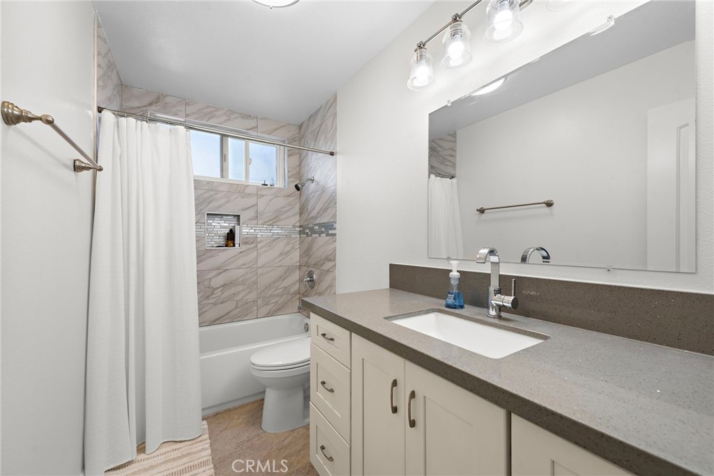 129 Avenida Serra Property Photo 15