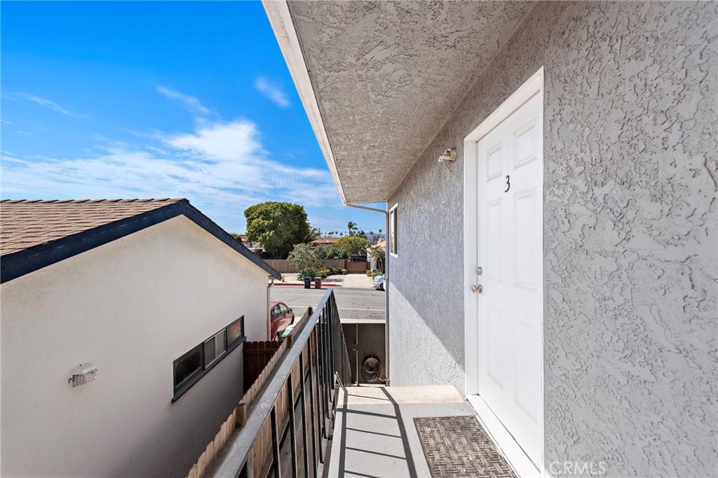 129 Avenida Serra Property Photo 34