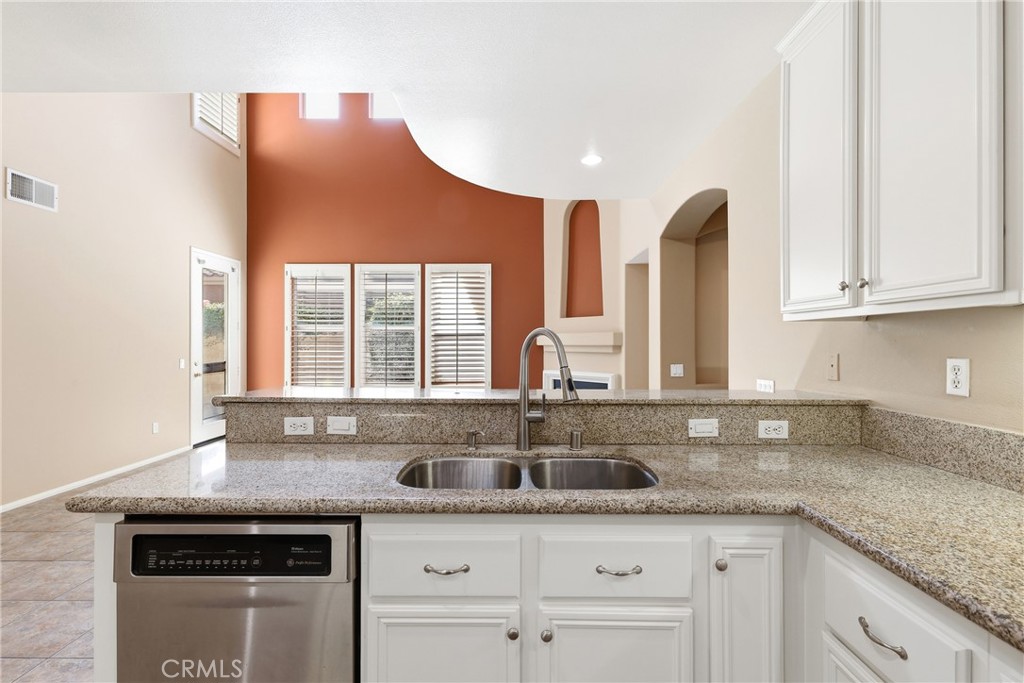 12 Atwater Property Photo 7