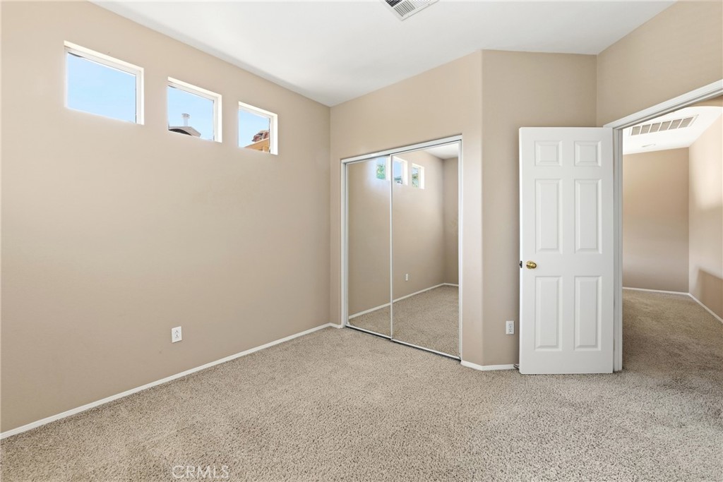 12 Atwater Property Photo 16