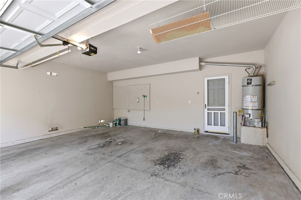12 Atwater Property Photo 19