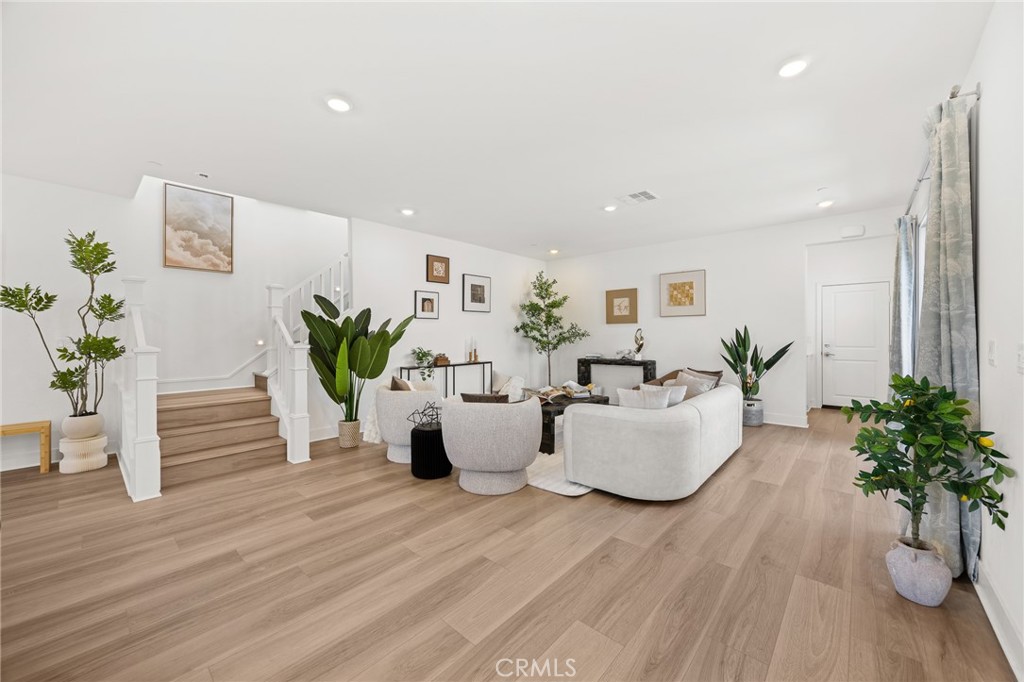 201 Longspur Dr Property Photo 8