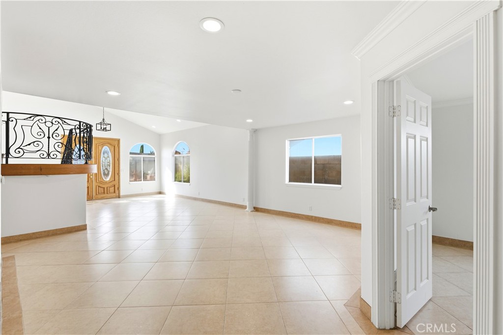 14902 Dahlquist Property Photo 12
