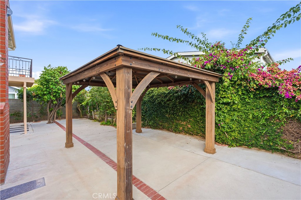 14902 Dahlquist Property Photo 36