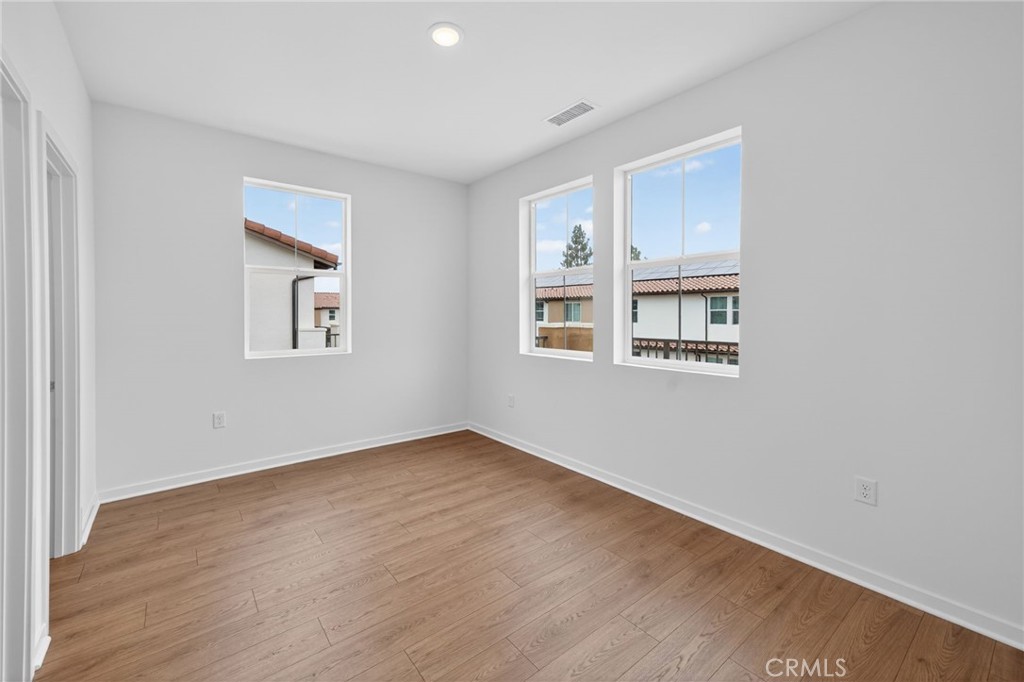 461 Paradiso Place Property Photo 10