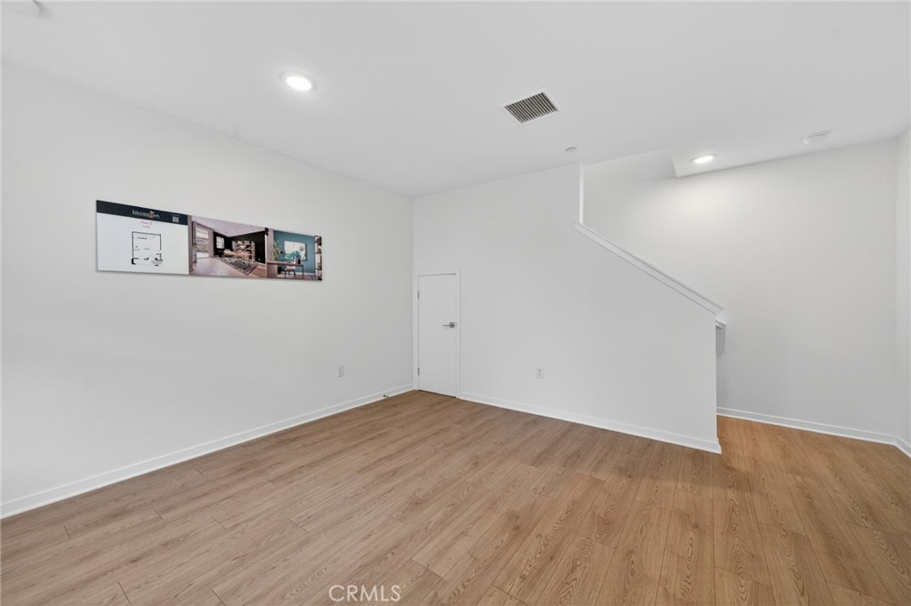 457 Paradiso Place Property Photo 11