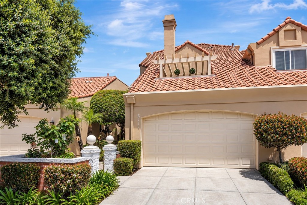 6111 Greenbrier Drive Property Photo 1
