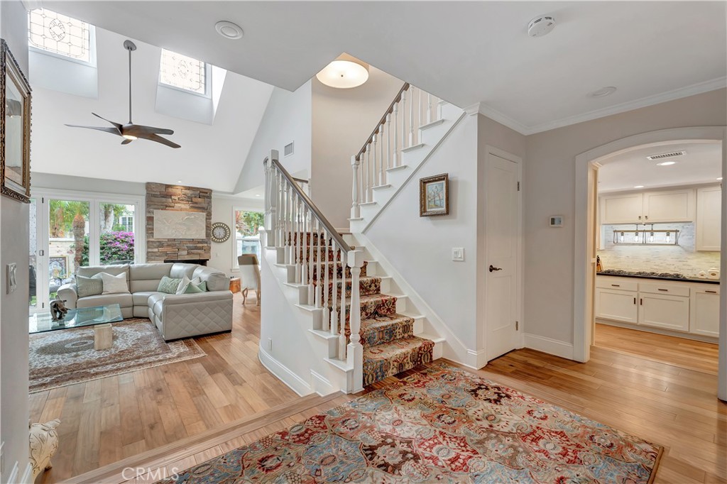 6111 Greenbrier Drive Property Photo 2