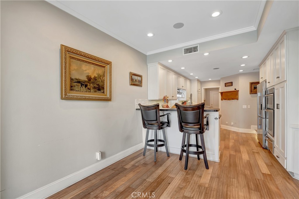 6111 Greenbrier Drive Property Photo 13