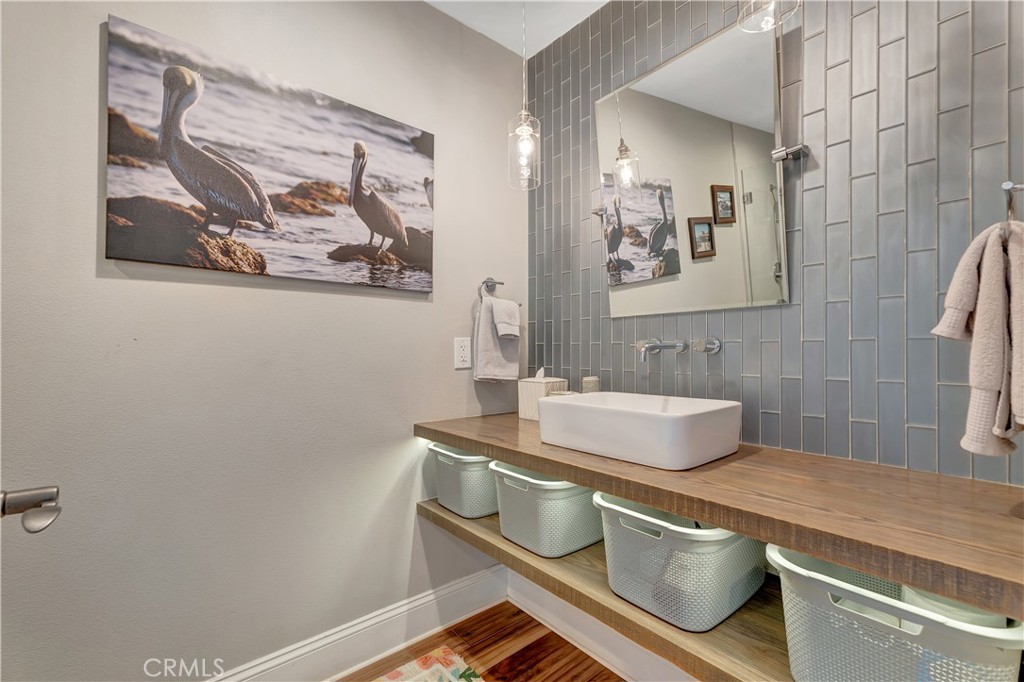 6111 Greenbrier Drive Property Photo 22