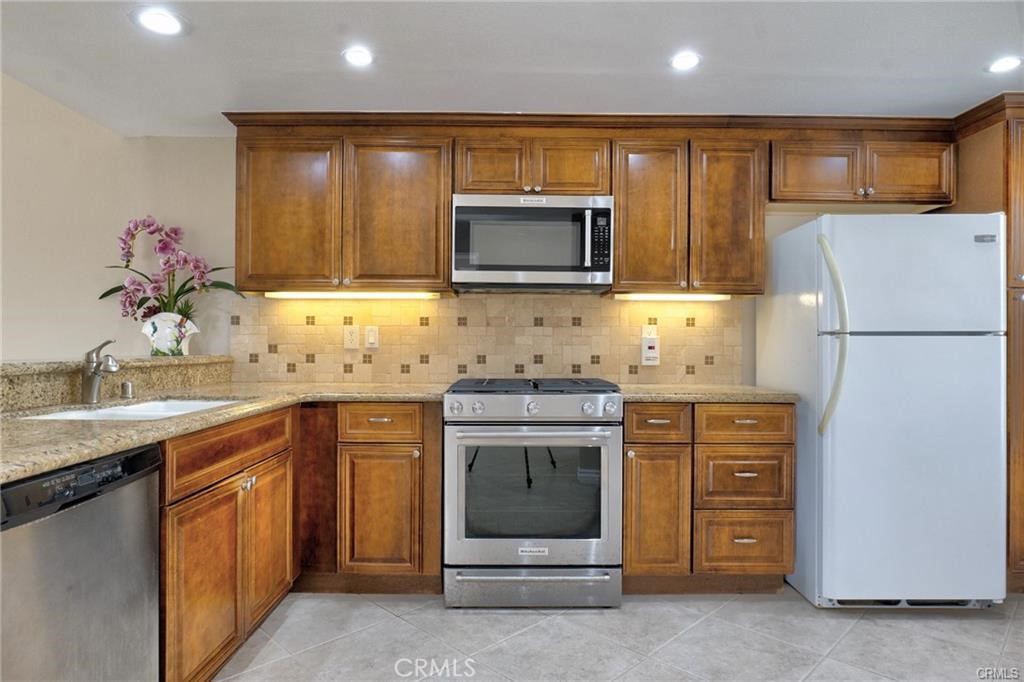 18 Starflower Property Photo 12