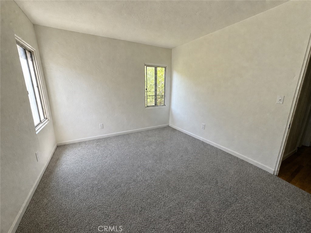 2536 Montclair Property Photo 12