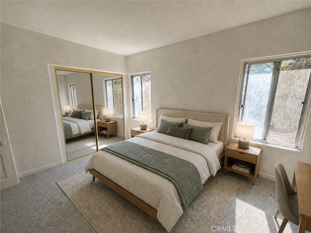 2536 Montclair Property Photo 13