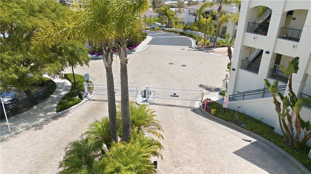 25422 Sea Bluffs 6103 Property Photo 8