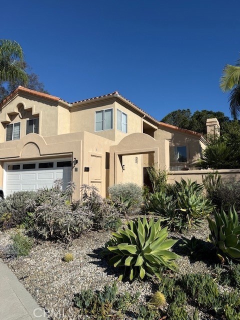 30 Mercato Property Photo 1