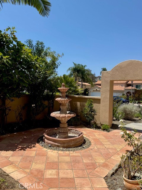 30 Mercato Property Photo 4