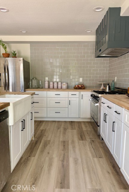 30 Mercato Property Photo 7