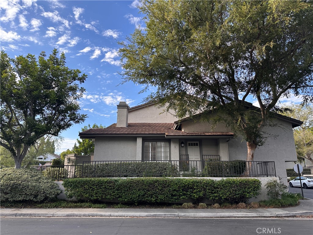 1 Starfall Property Photo 1