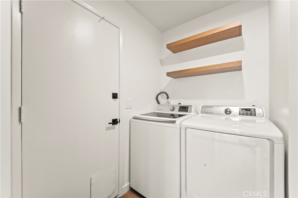 429 Goldenrod Property Photo 9