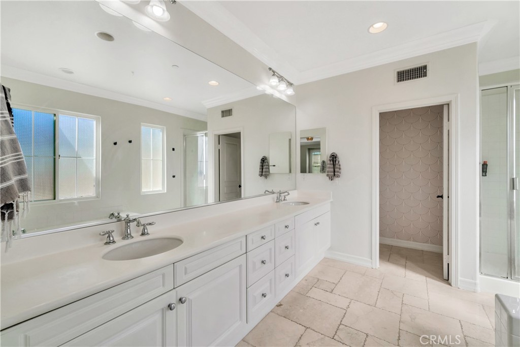 1 Via Santander Property Photo 31