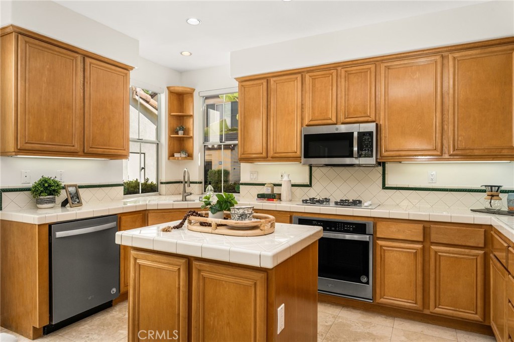37 Del Cambrea Property Photo 19