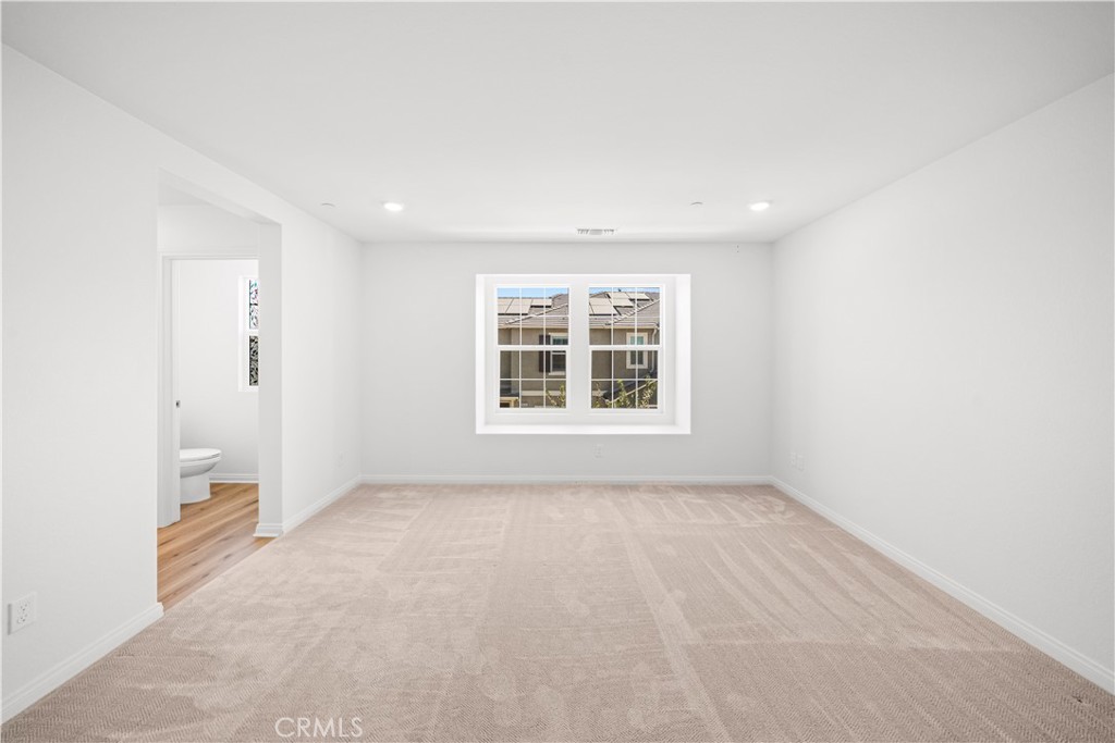 3923 E Carmel Privado Property Photo 6