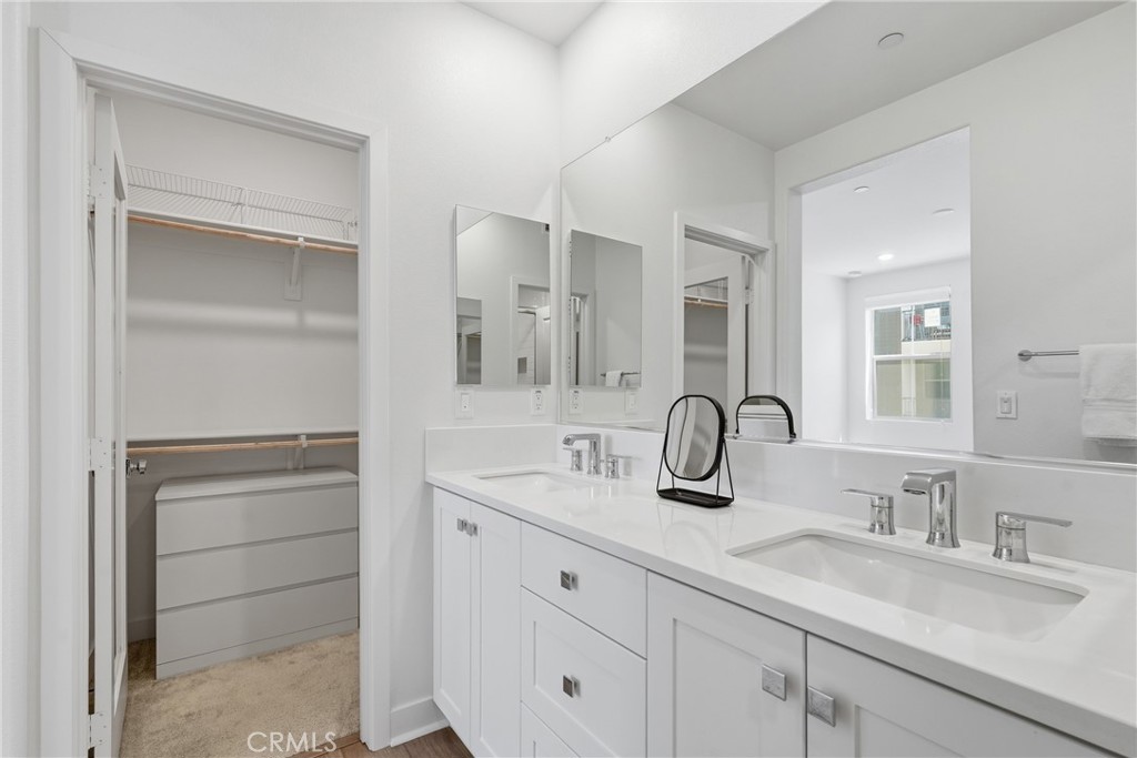 1501 Lasso 202 Property Photo 13
