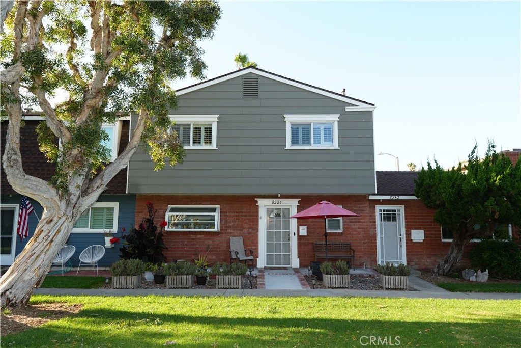 8226 Pennington Dr Property Photo 1