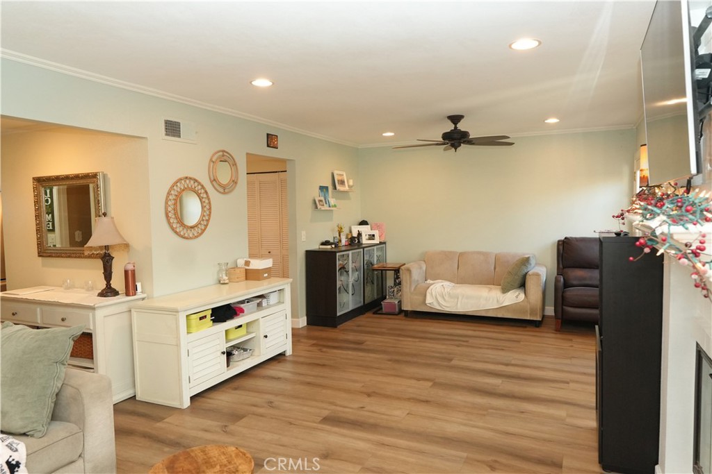 8226 Pennington Dr Property Photo 6
