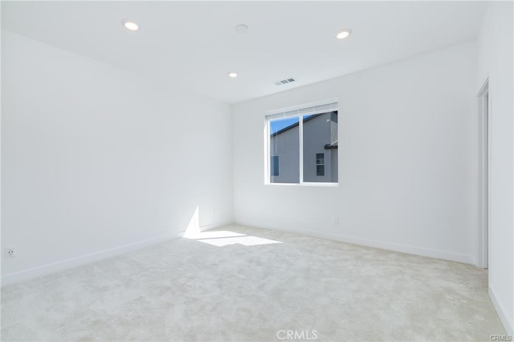 152 Restore Property Photo 6