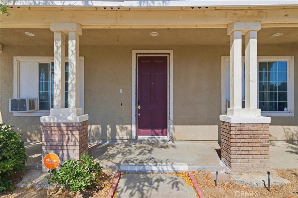 15290 Alexandria Property Photo 4
